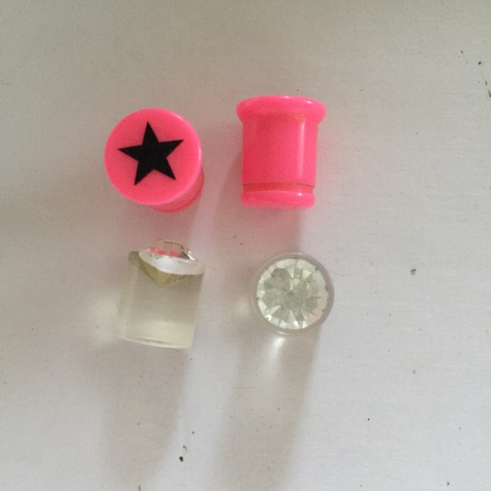 Size 0 plugs